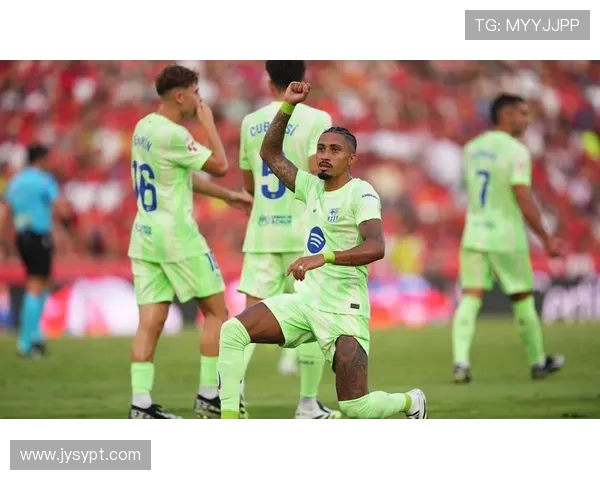 亚马尔国家德比闪耀全场拉什福德盛赞年轻国王成为球队新核心